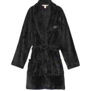 Cozy Plush Short Robe